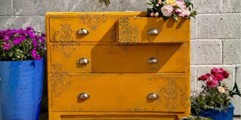 Using Colour With Intention: Oxford&nbsp;Ochre