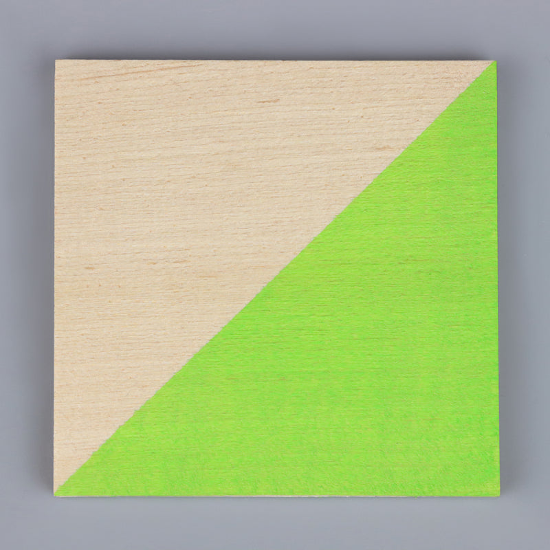 Wood coated in bleo gel paint