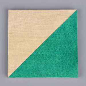 
                      
                        Wood coated in bleo gel paint
                      
                    