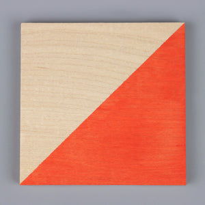 
                      
                        Wood coated in bleo gel paint
                      
                    