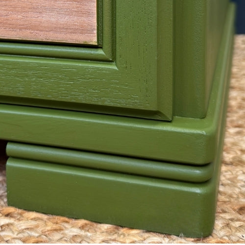 Self-levelling finish