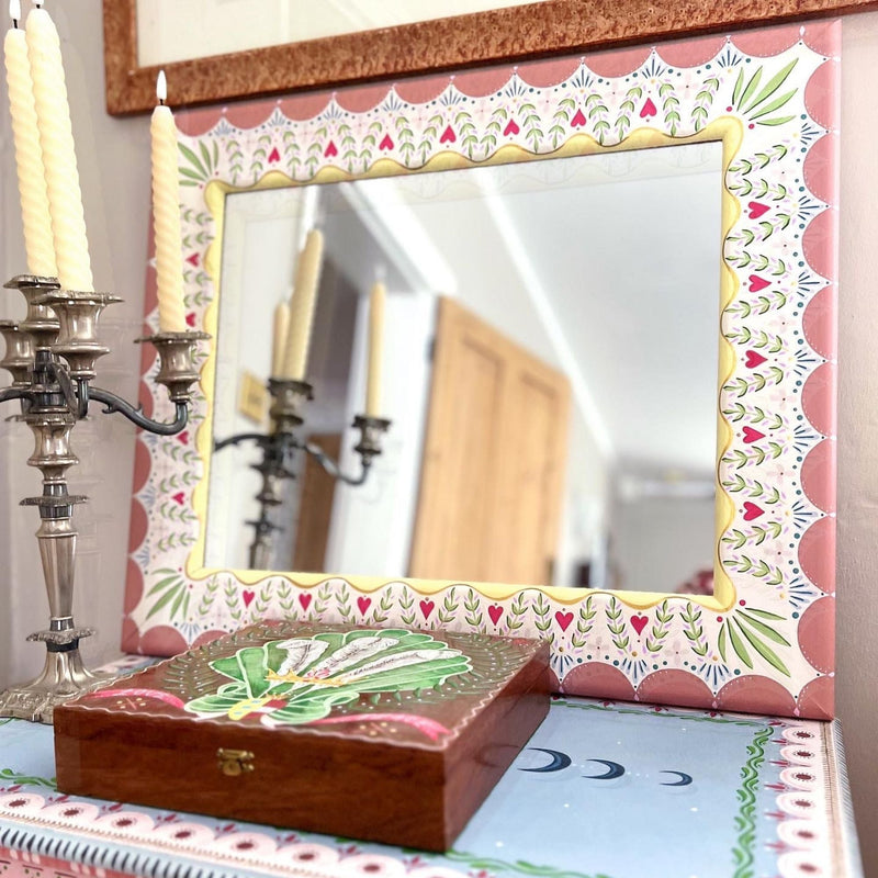 Natal rose heritage pink Jubilee paint on an up-cycled picture frame