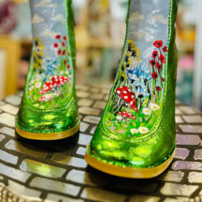 Leather shoes with bold pattern coated in clear top coat