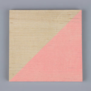
                      
                        Wood coated in bleo gel paint
                      
                    