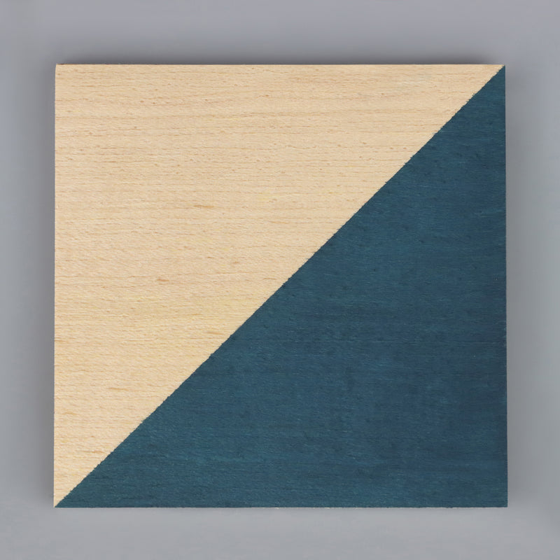 Wood coated in bleo gel paint