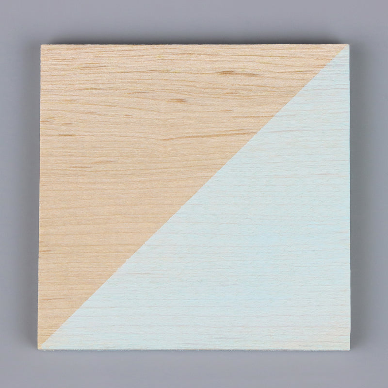 Wood coated in bleo gel paint