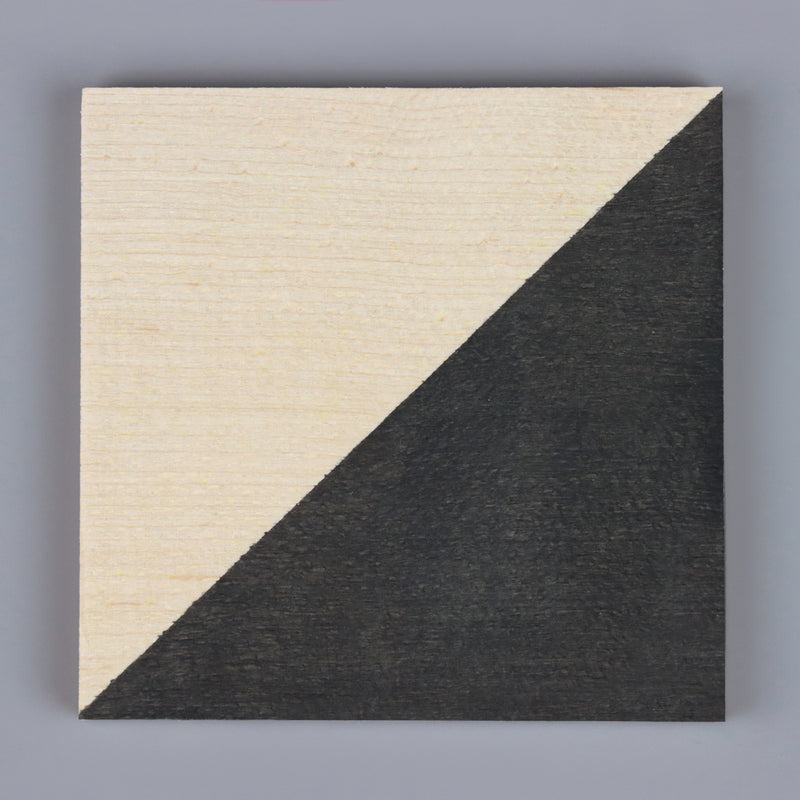 Wood with Bleo coal paint painted on the surface