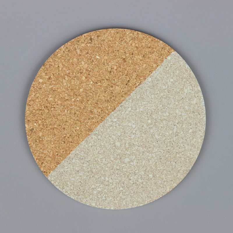 Cork coated in bleo gel paint