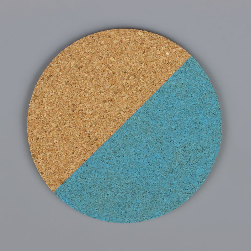 Cork painted in Bleo